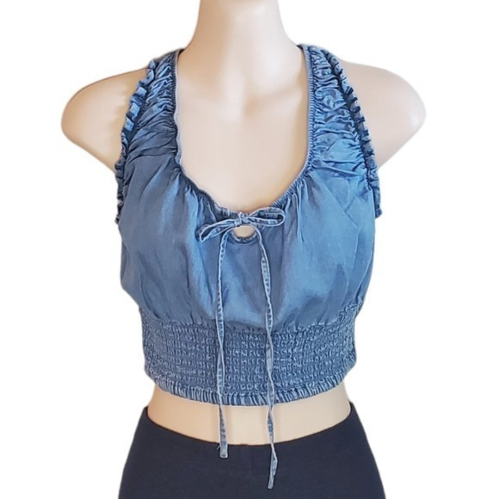 Love Tree Womens Ruffle Crop‎ Top Sz Large Smocked Blue Tank